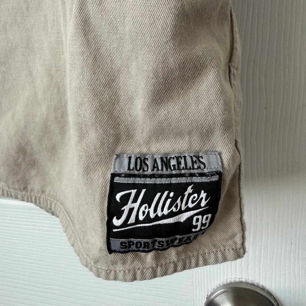Hollister Tan Baseball Button Shirt Men’s Size L Short Sleeve